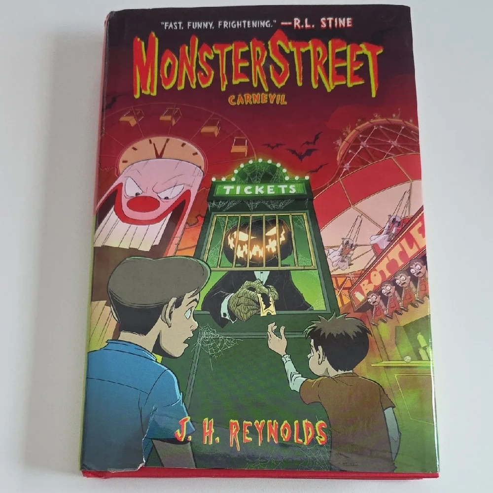 R.L. Stein - Children Thriller Chapter Books Set Of 5 For 9 to 12 Year Olds